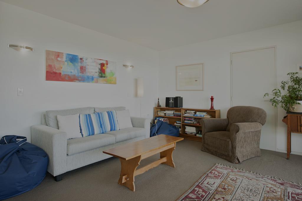 Robins Nest Villa Ръсел Екстериор снимка